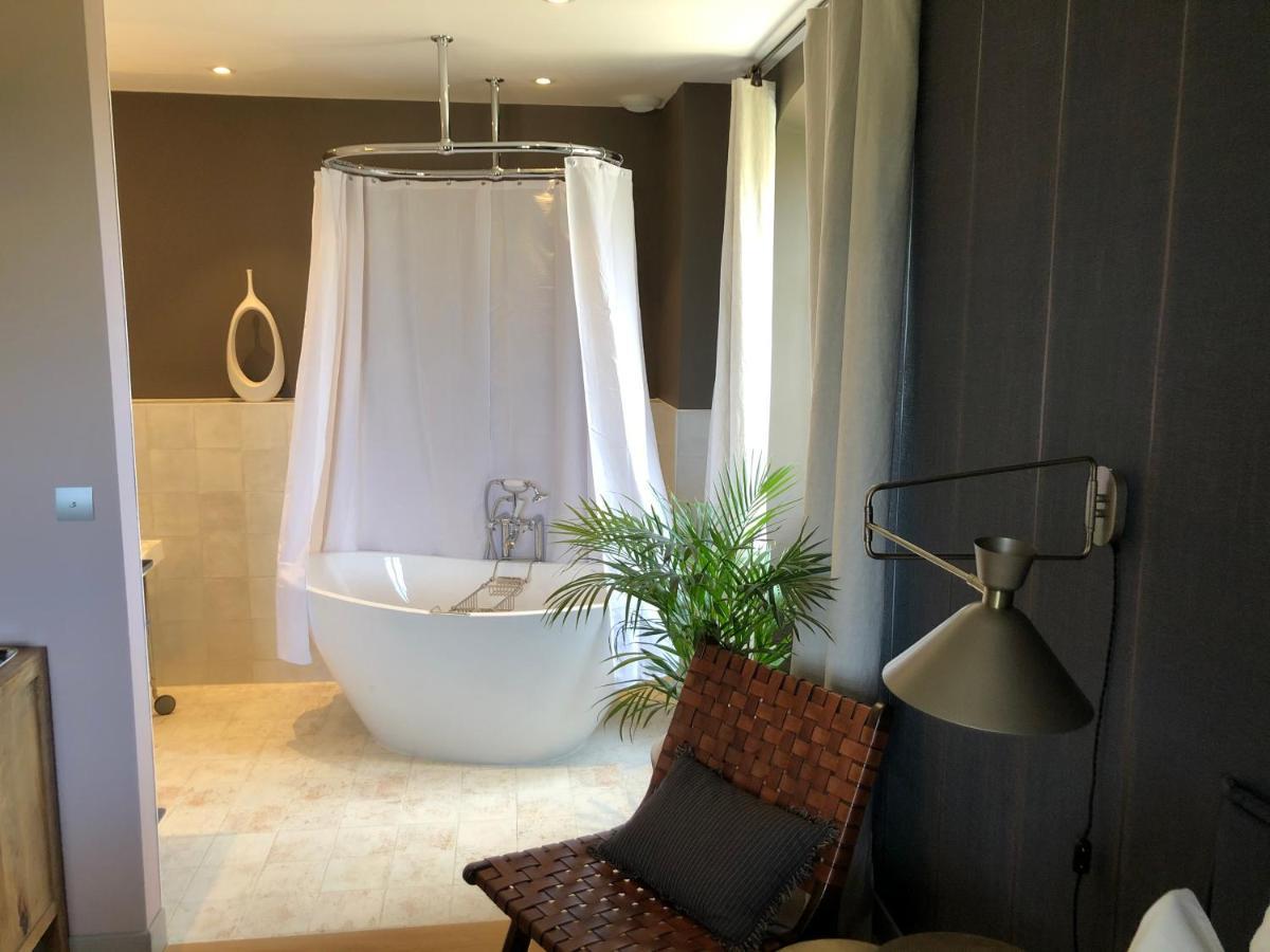 랑벡 La Bastide Des Grands Chenes B&B 외부 사진