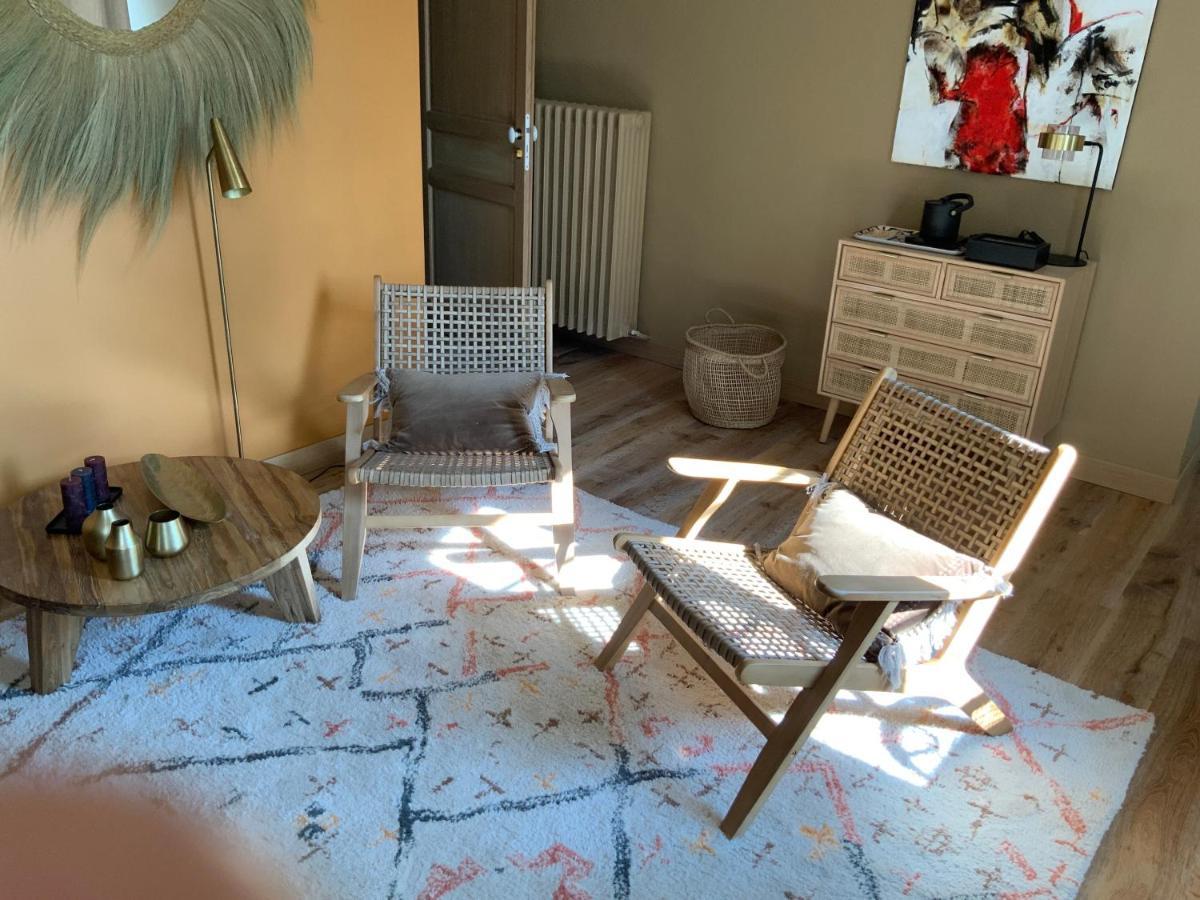 랑벡 La Bastide Des Grands Chenes B&B 외부 사진